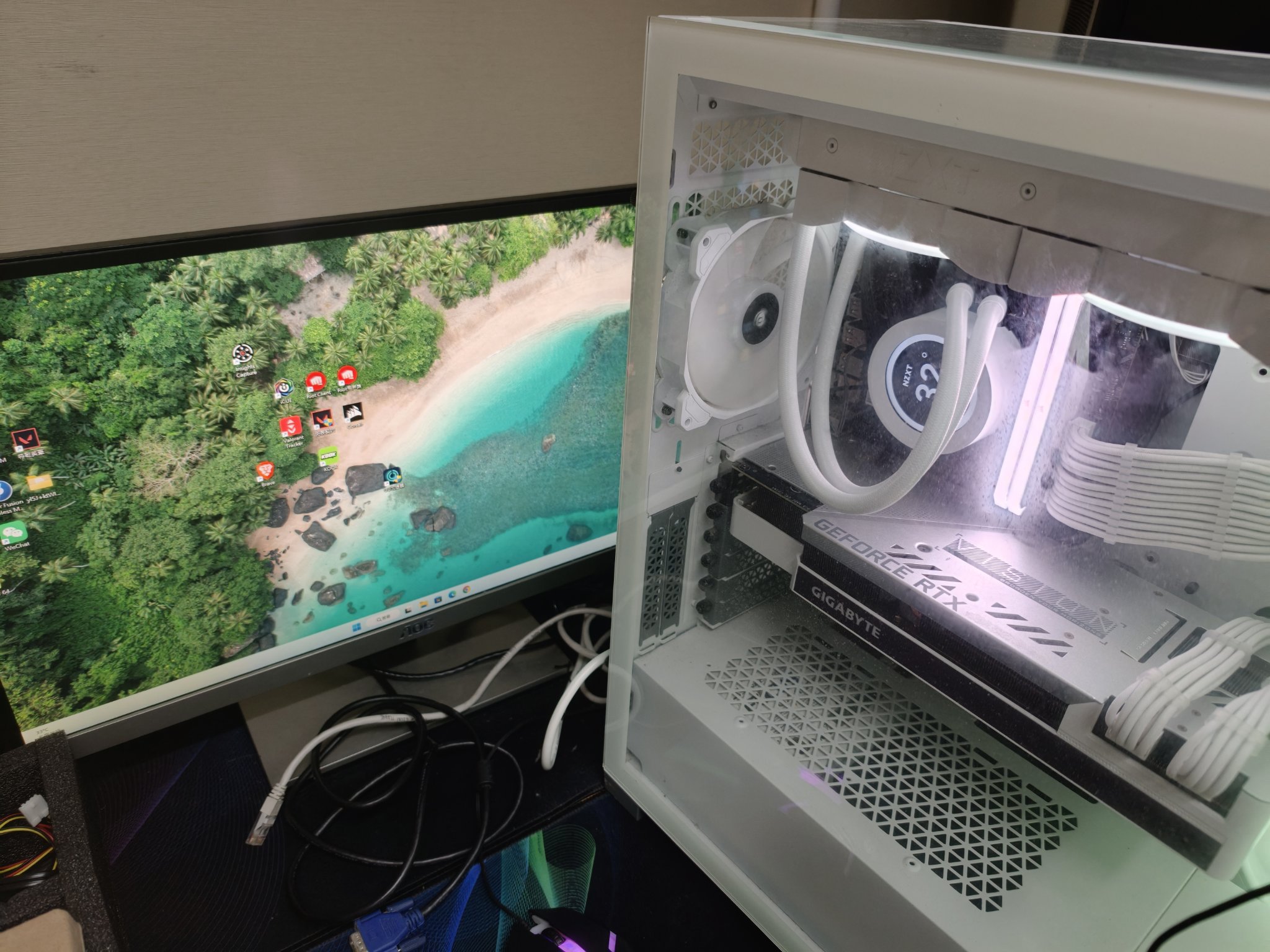 白色超大機箱維修實錄：全白主機＋水冷＋RTX，延續新征程
